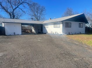 1393 Scotts Valley Rd, Lakeport, CA 95453