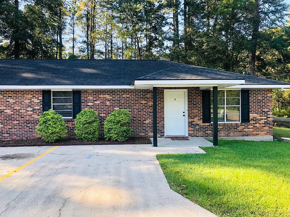 Front of apartment- parking directly in front of unit