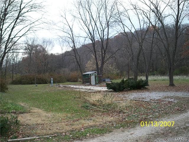 2nd image of 5642 Mark Trl