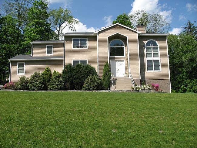 1st image of 12 Alona Dr
