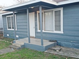 818 Sims Ave, San Antonio, TX 78225