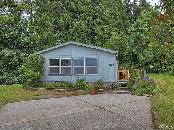 2nd image of 7635 NE Bruce Ln