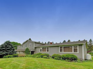 28 Orchard Cir, Richmond, MA 01201