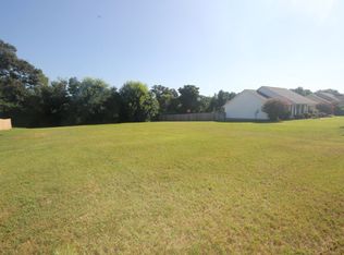 133 Spring Chase Cir, Kathleen, GA 31047