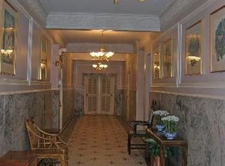 4900 Saint Charles Ave APT 2C, New Orleans, LA 70115