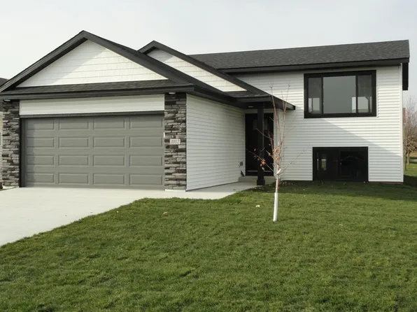 1012 Talon Ave, Wabasha, MN 55981