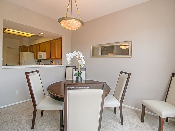 3rd image of 10883 Creekbridge Pl