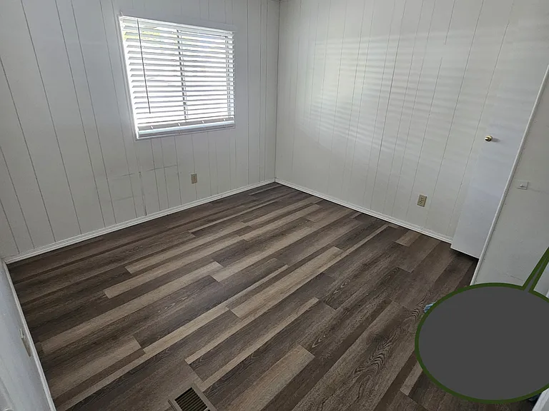 9501 E Broadway Rd — Photo 12