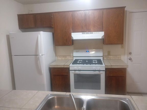 5th image of 669 N Betty Jo Dr