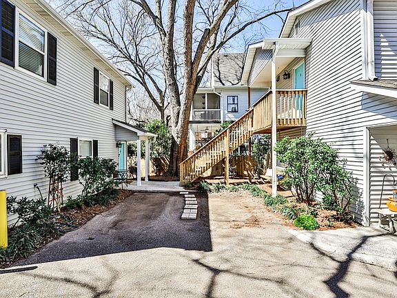 New flooring will be installed throughout townhome in July 2022 prior to Lease commencement date.