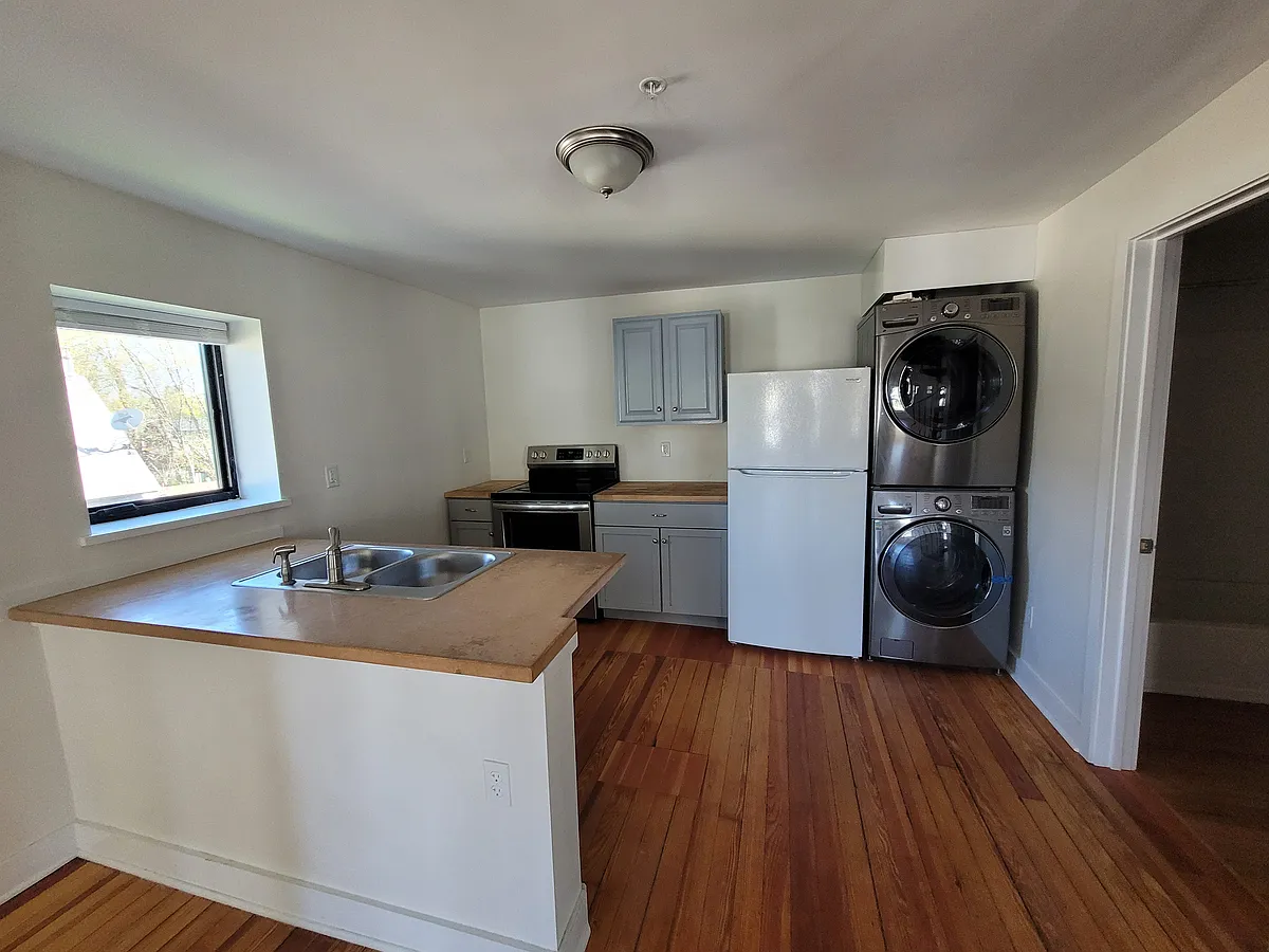 Building Photo - 225A Conway St #225A