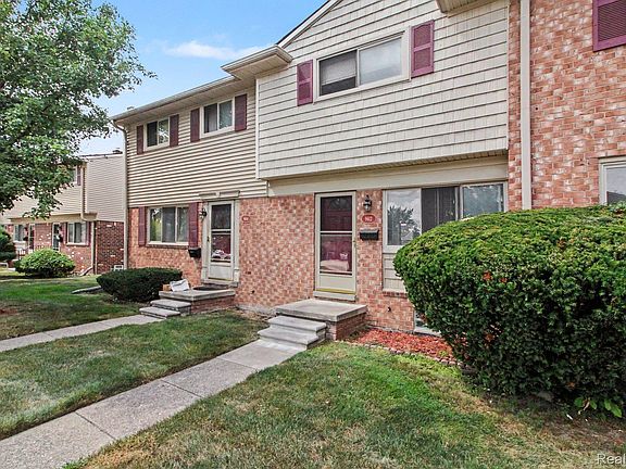3rd image of 9612 Cornell St Unit 51
