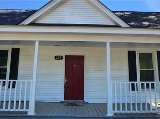 233 W Barbee St, Zebulon, NC 27597