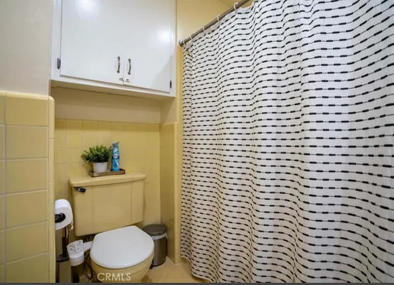 3042 E 3rd St #19 — Photo 10