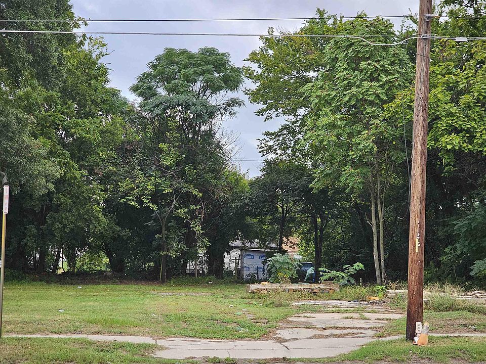 1st image of 1817 & 1819 E Washington Ave