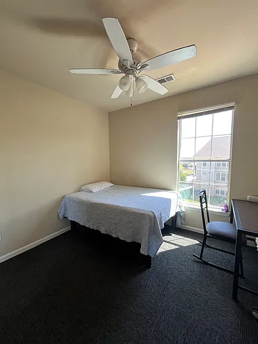 1425 Western Ct #3303 Photo 1