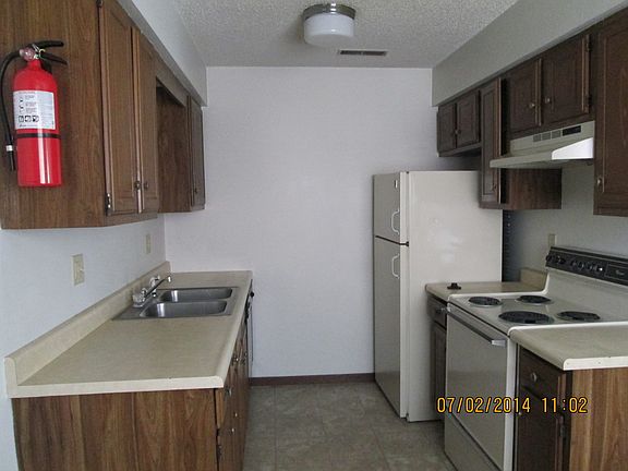 4th image of 926 Boston Way APT 4