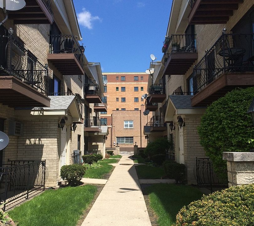 1st image of 7204 W Cortland St APT 206
