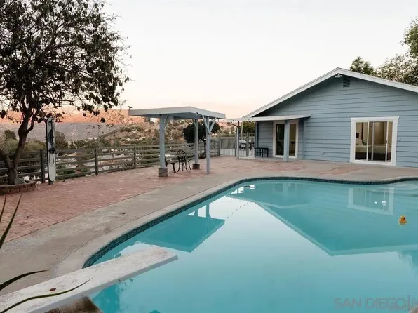 11774 Rocoso Rd, Lakeside, CA 92040