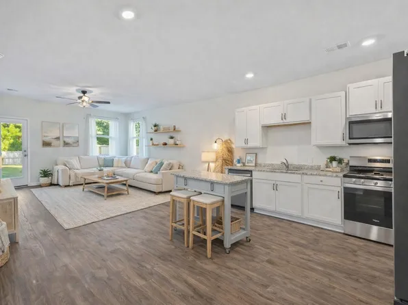 1023 Peridote Way, Ladson, SC 29456