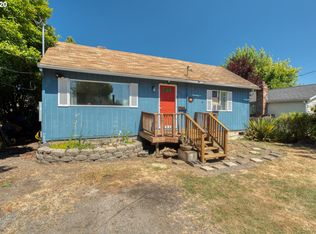 8433 NE Hassalo St, Portland, OR 97220