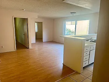 123 W Acacia Ave #204 — Photo 4