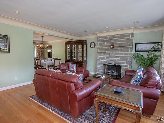 4th image of 6755 Itaska St