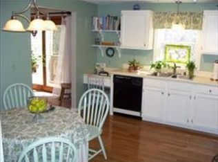 610 Grove St, Manchester, NH 03103