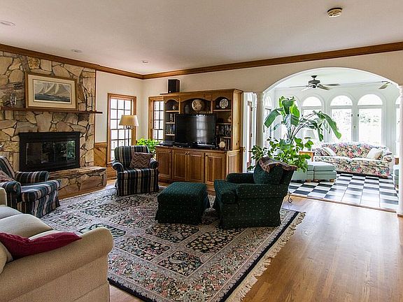 3rd image of 11621 Chickahominy Branch Dr