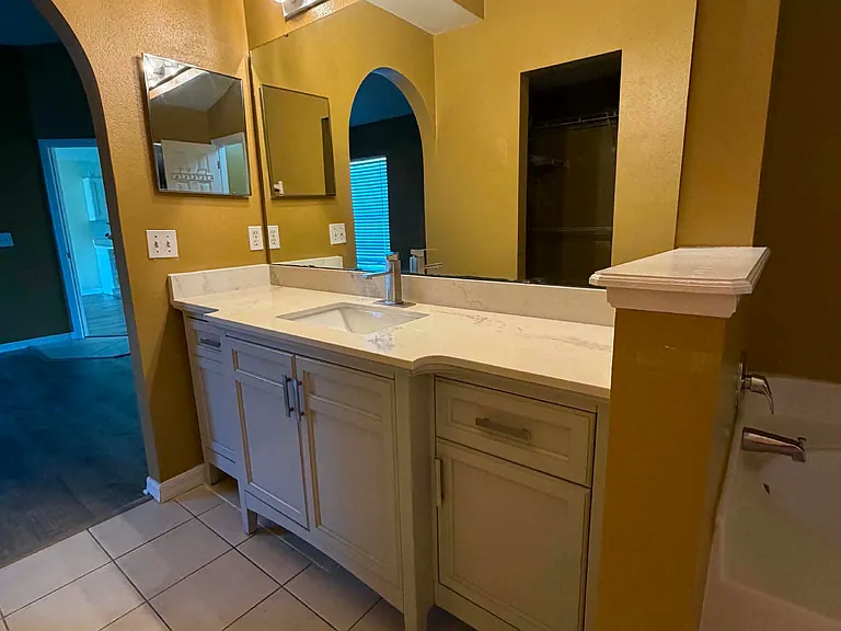 11283 Wyndham Hollow Ln — Photo 22