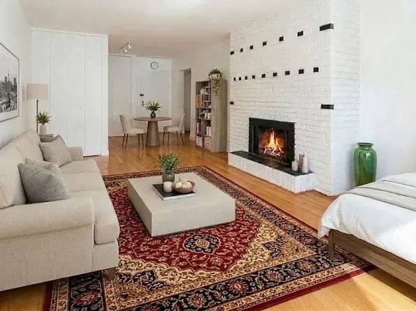 250 W 15th St APT 5H, New York, NY 10011