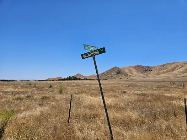 1000 Brentwood Trl, Santa Margarita, CA 93453