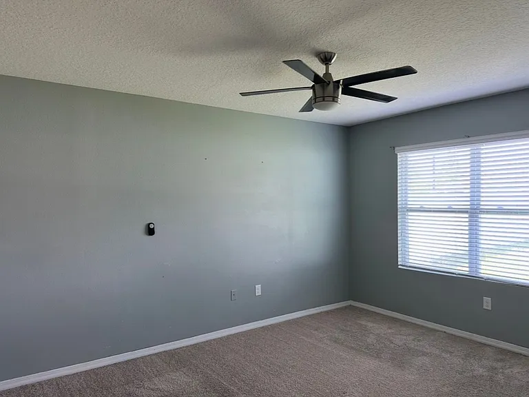 1519 Diamond Loop Dr — Photo 11