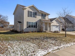 1655 SE Oxford Dr, Waukee, IA 50263