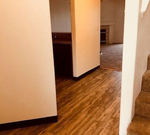 2nd image of 1006 Burton Dr APT B