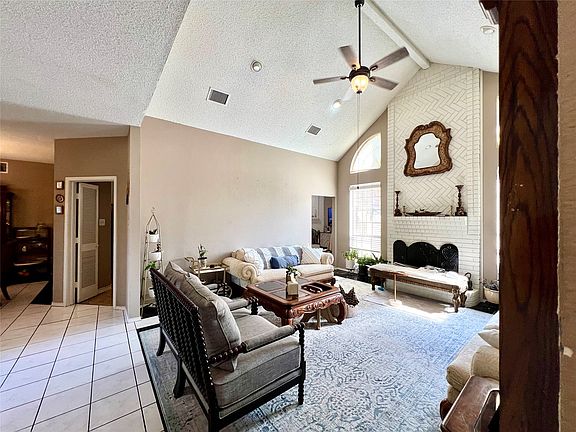 5th image of 7013 Tremont Ln