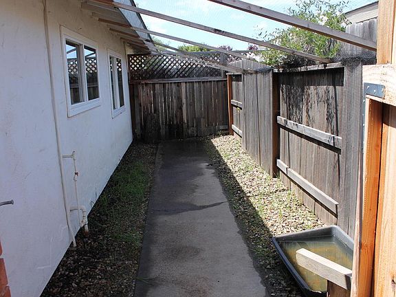 5th image of 4604 Tilbury Ct