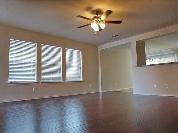 3rd image of 4604 Wheat Field Dr