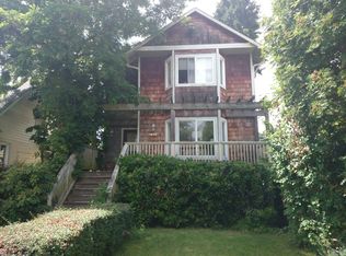 8049 29th Ave NW, Seattle, WA 98117