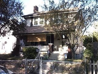 1st image of 2329 Linden Ave