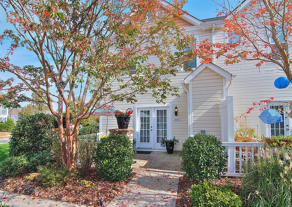 1st image of 10371 McGoogan Ln