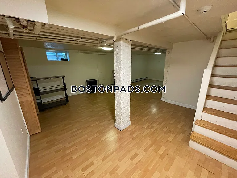 64 Pleasant St #1 — Photo 48