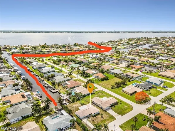 3009 SE 19th Pl, Cape Coral, FL 33904