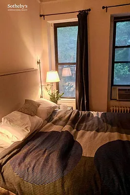 Rented by Sotheby's International Realty | media 13