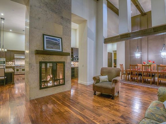 3rd image of 8334 W Park View Ct
