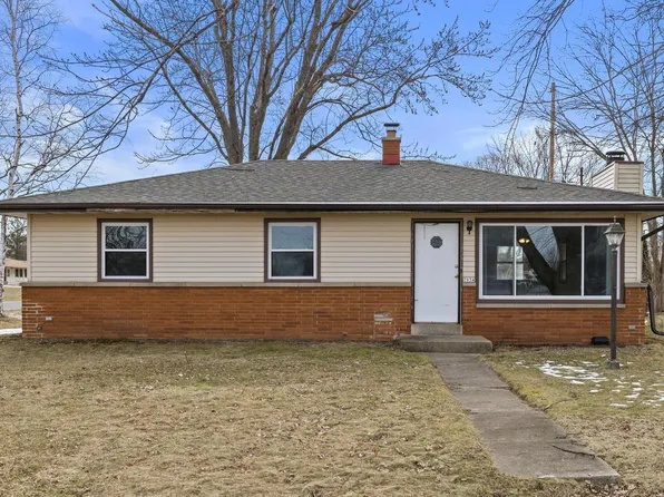 7934 North Edgeworth DRIVE, Milwaukee, WI 53223