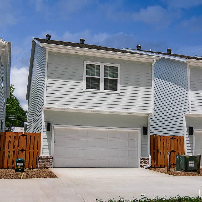 508 W Persimmon St - 1 — Photo 3