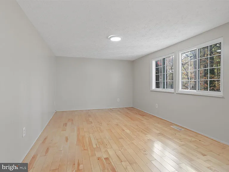 8463 Monarch Ct — Photo 26