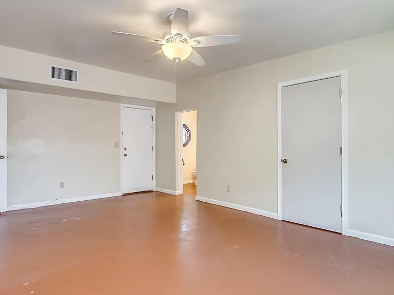3913 E Montecito St — Photo 23
