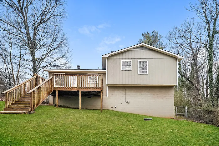 1333 Turf Dr — Photo 10